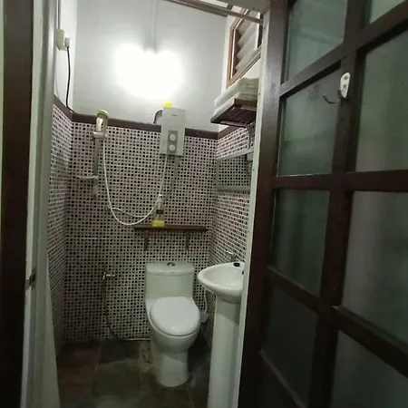 Old Klang Road Homestay Dungun Exterior photo